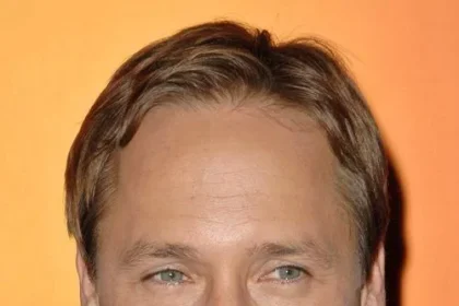 Chad Lowe